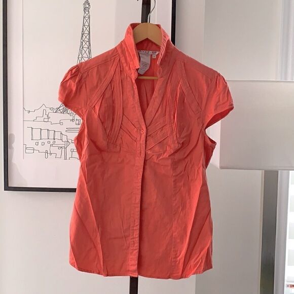 🧡Short sleeves button down Blouse - Picture 4 of 5